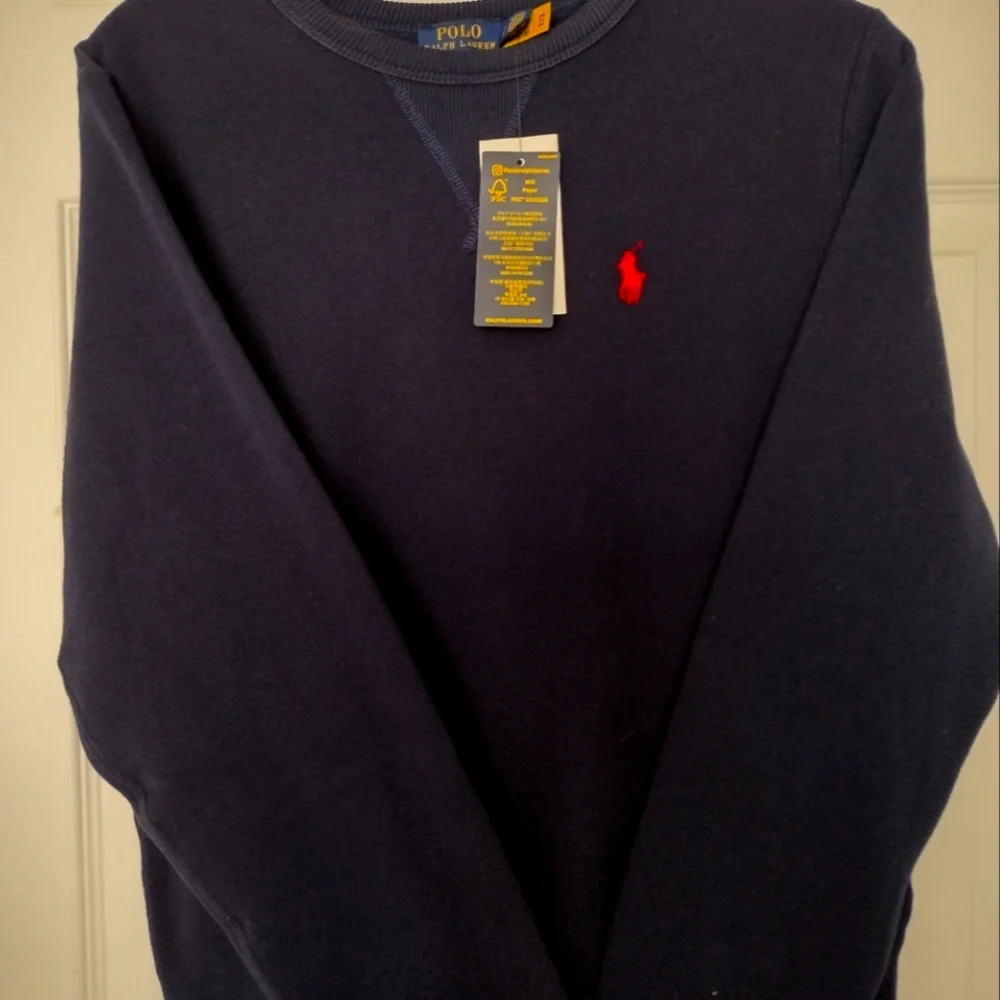 Nave Polo brand sweatshirt - Picture 1 of 2